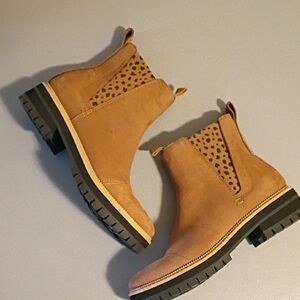 Toms Brown Ankle Boots with Animal Print